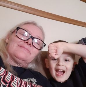 Meet your Posher, Lori